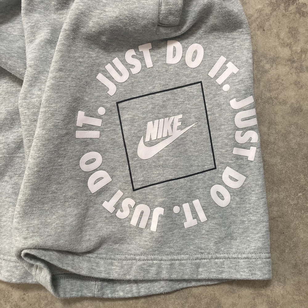 Nike Shorts Boy Sz Medium Just Do It Heather Gray Sweat Drawstring Waist Casual - Picture 4 of 11